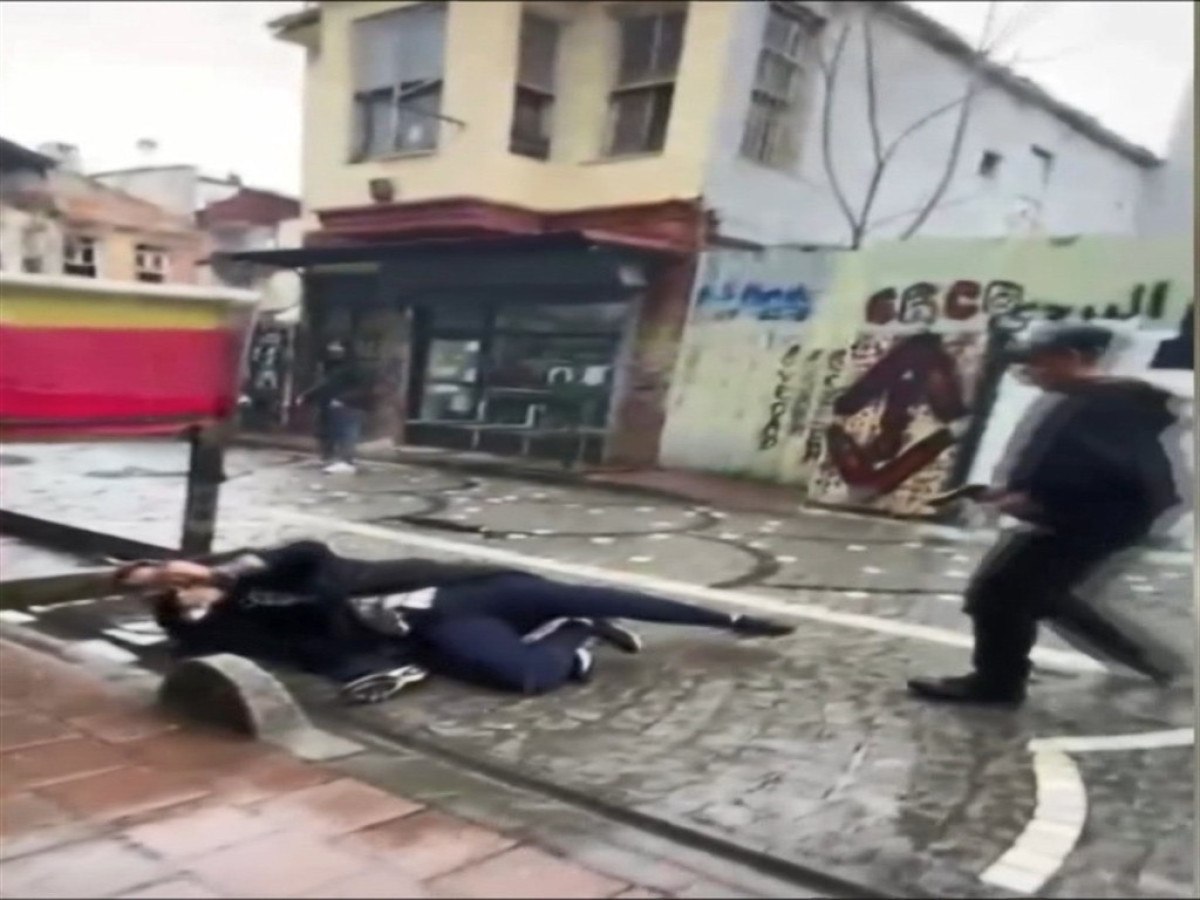 fatihte tezgah kavgasinda kan akti 1 kisi hayatini kaybetti 0 437pED1X
