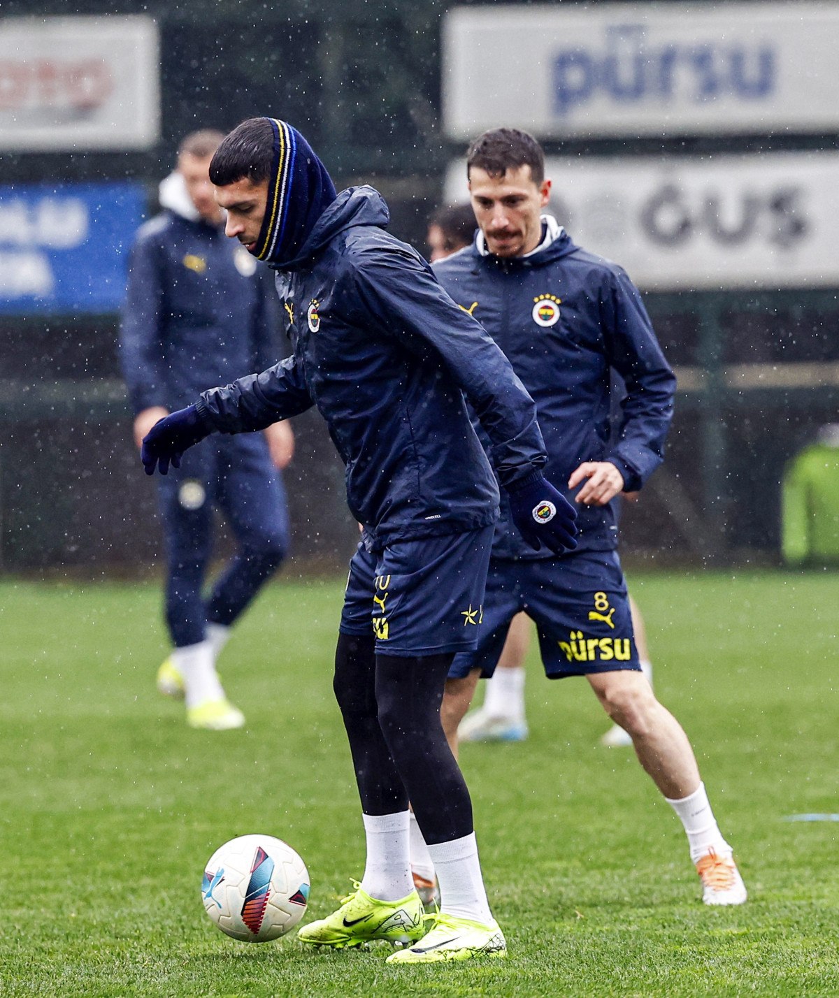fenerbahcede konyaspor macinin hazirliklari surdu 1 gve77uS3