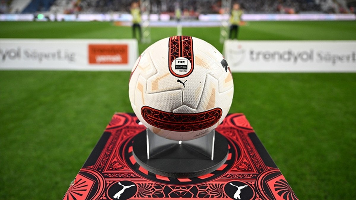 futbolda devre arasi transfer donemi basladi 0 DUzSmCpB