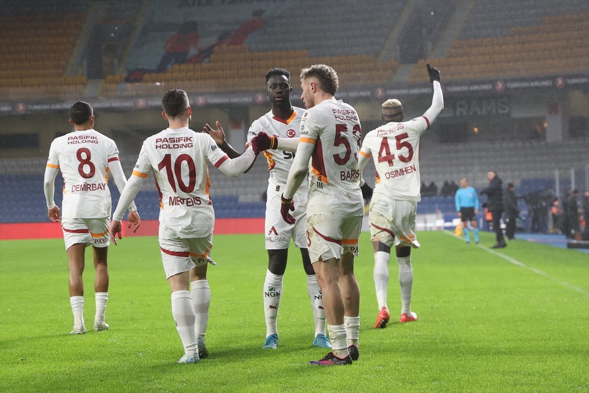 galatasaray dis sahada art arda 17 macini kazandi 0 f5CKRBGl