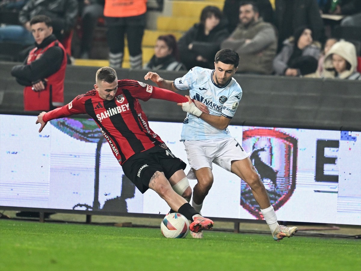 gaziantep fk adana demirspor karsisinda galibiyeti aldi 2 UzHUIvgr