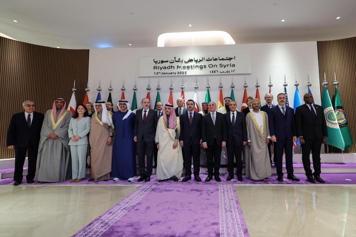 hakan fidan riyadda suriye toplantisina katildi 5