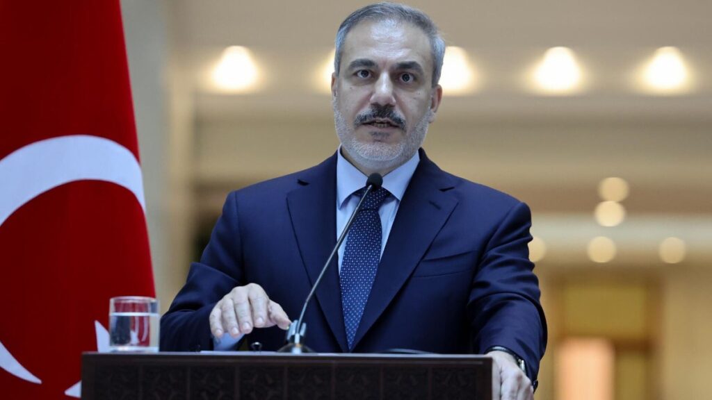 Hakan Fidan'dan Suriye açıklaması: Hikayemiz yeni başlıyor 7 hakan fidandan suriye aciklamasi hikayemiz yeni basliyor auxkSJ6B