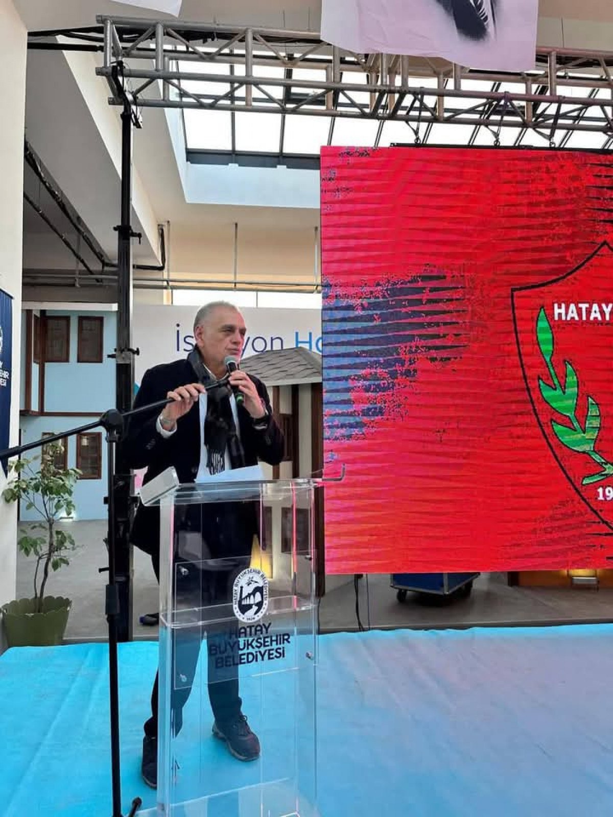 hataysporun yeni baskani hikmet cincin oldu 0 tnEKCEeh