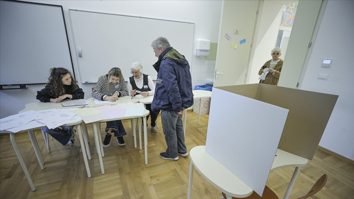 hirvatistanda cumhurbaskani seciminin ikinci turu basladi 0