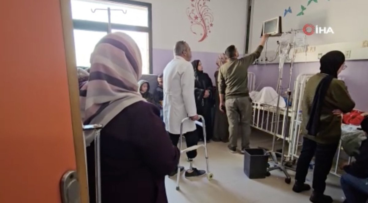 israil saldirilarinda bacagini kaybeden doktor hastahanede calismayi surduruyor 0 pdlz7kS2