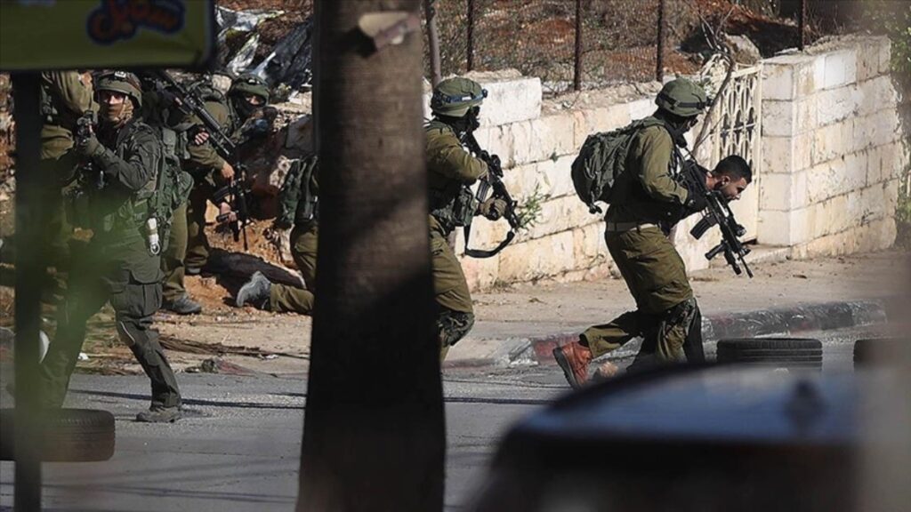 israilin bati seriaya duzenledigi baskinlarda 3 filistinli yaralandi hLaH5HFv