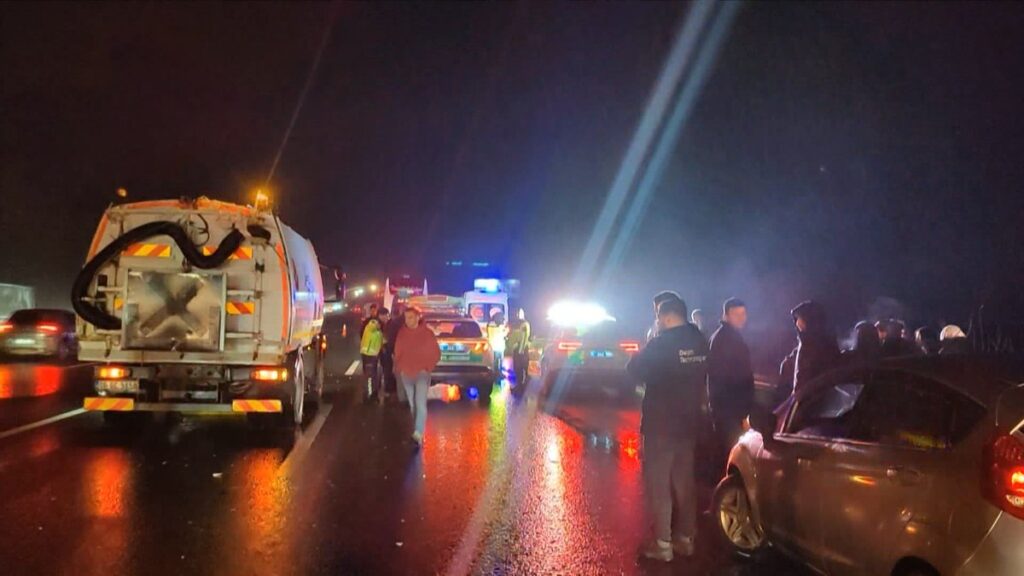 İstanbul Sarıyer'de otobüsün çarptığı otomobil sürücüsü öldü 5 istanbul sariyerde otobusun carptigi otomobil surucusu oldu n6xpkQth