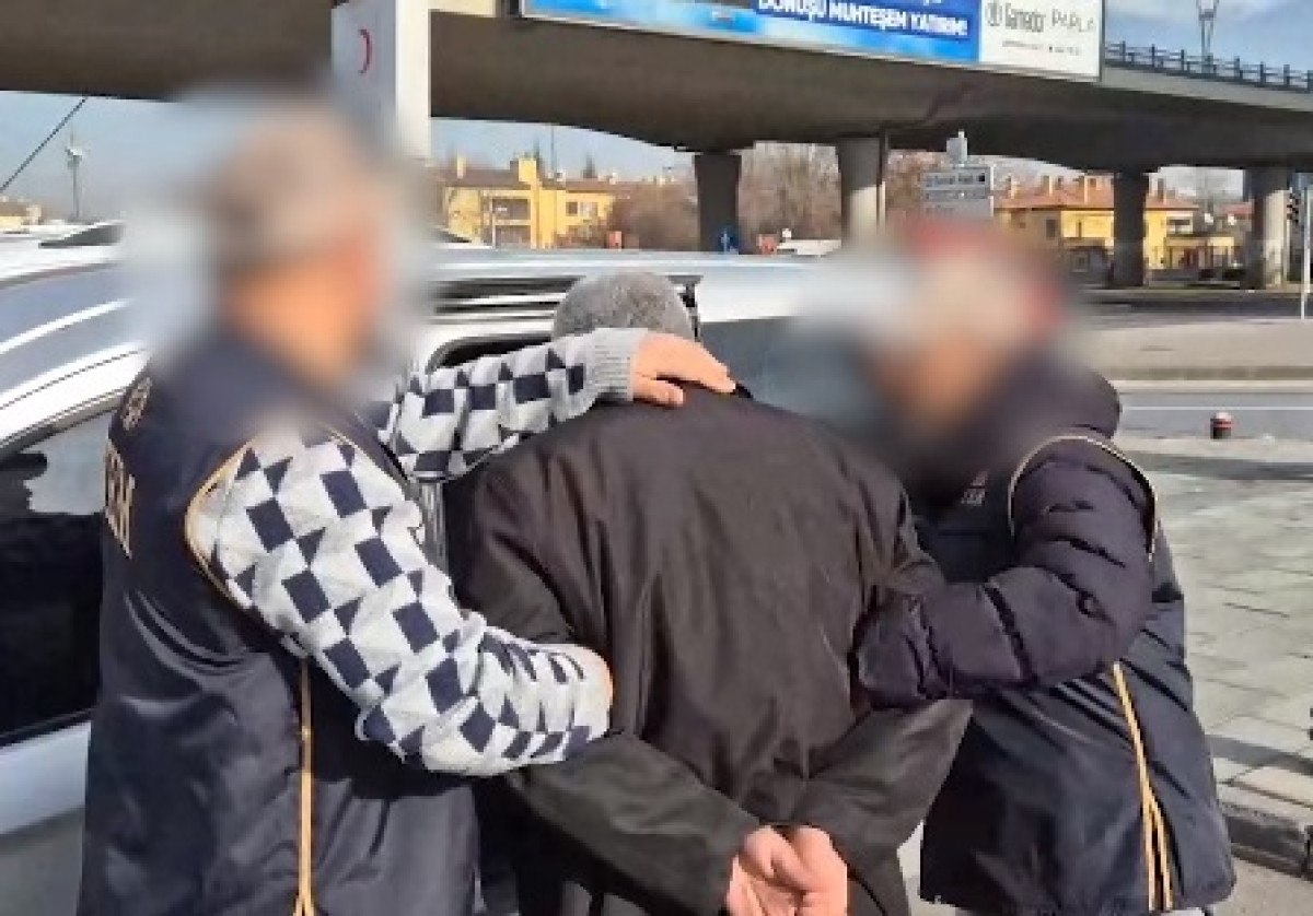 kayseride feto hukumlusu ihrac hakim yakalandi 0 OqXhnjn7