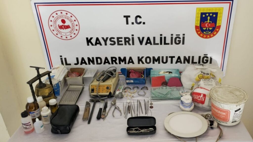Kayseri'de sahte diş hekimine gözaltı 8 kayseride sahte dis hekimine gozalti 2Hhv7jdN