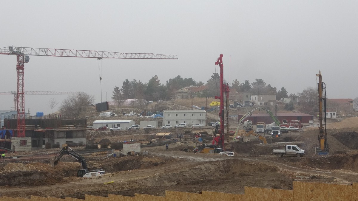 malatyada asrin felaketinin izleri siliniyor deprem konutlari hizla yukseliyor 2