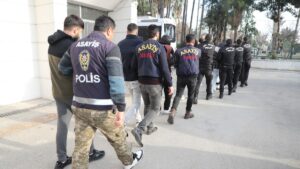manisada 190 milyon liralik vurgun yapan ceteye operasyon iygjCpp4