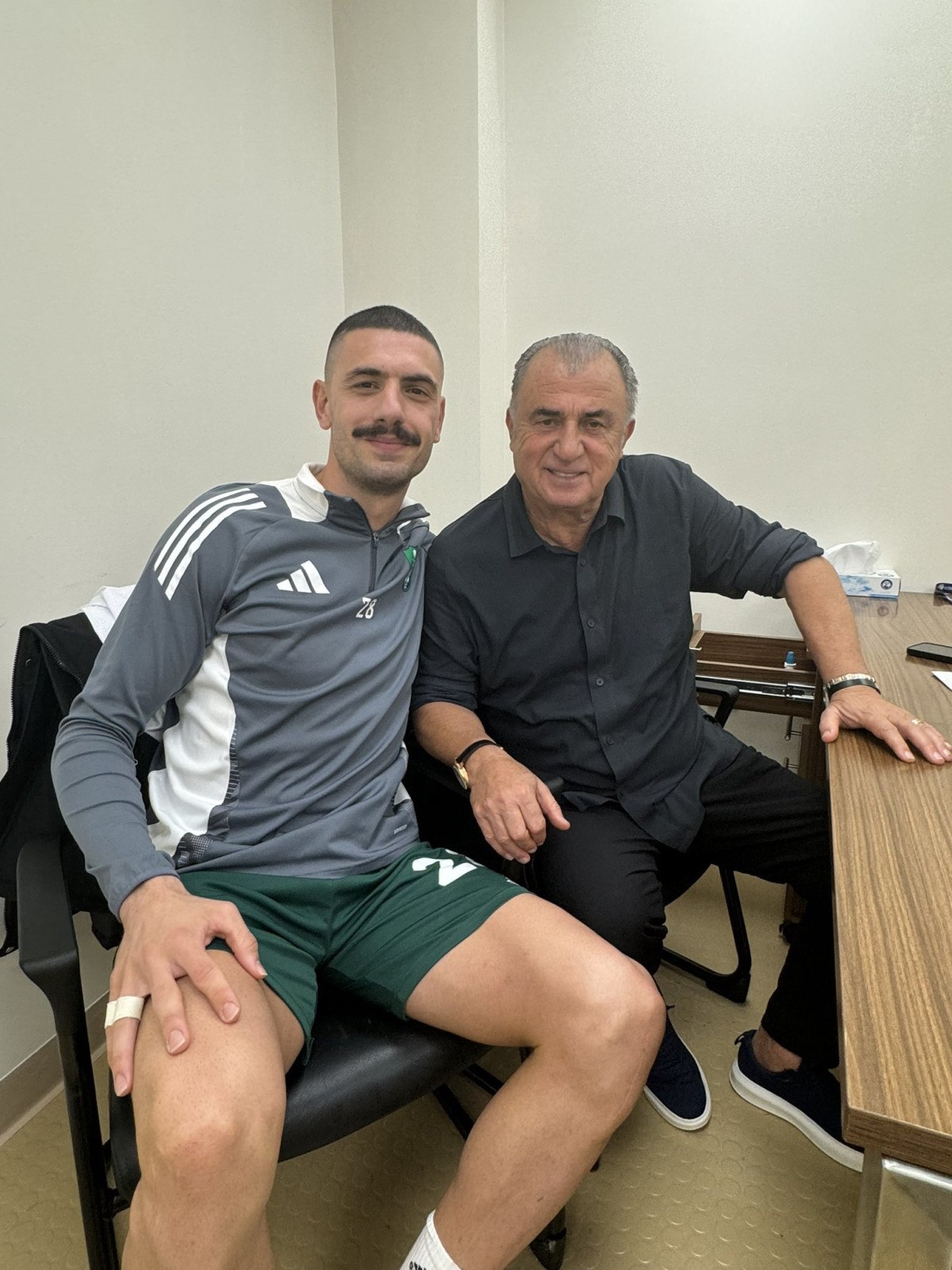 merih demiraldan fenerbahce iddialarina cevap 0 XMtXJiAI