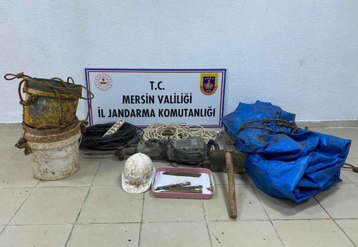 mersinde kacak kazi yapan 5 supheli sucustu yakalandi 0 fvJQgSvC