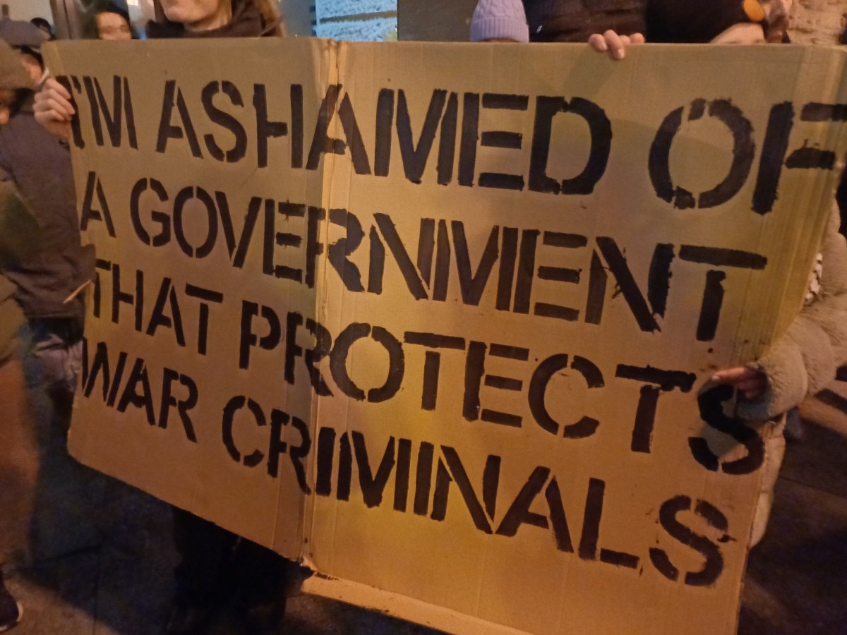 polonyada protesto netanyahuyu tutuklayin 3 3JkZEyjN