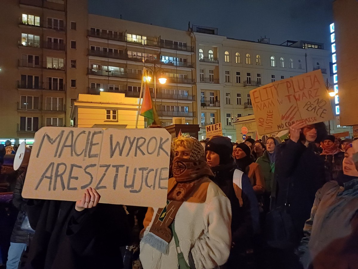 polonyada protesto netanyahuyu tutuklayin 4 jyuSk7rd